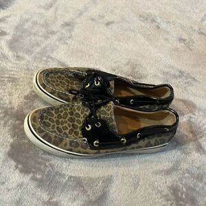 Sperry Top-sider woman’s shoes size 8